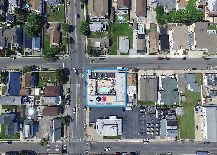 Sandbox Motel